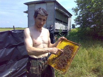 04062011094 (Medium).jpg