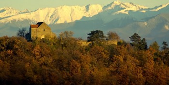 Cisnadioara-cetatea.jpg
